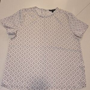 Banana Republic White and Red Patterned Blouse